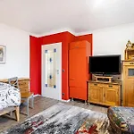 Zur Henne Farm stay Weinbach