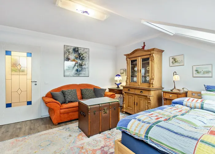 مزرعة للإقامة Zur Henne Weinbach